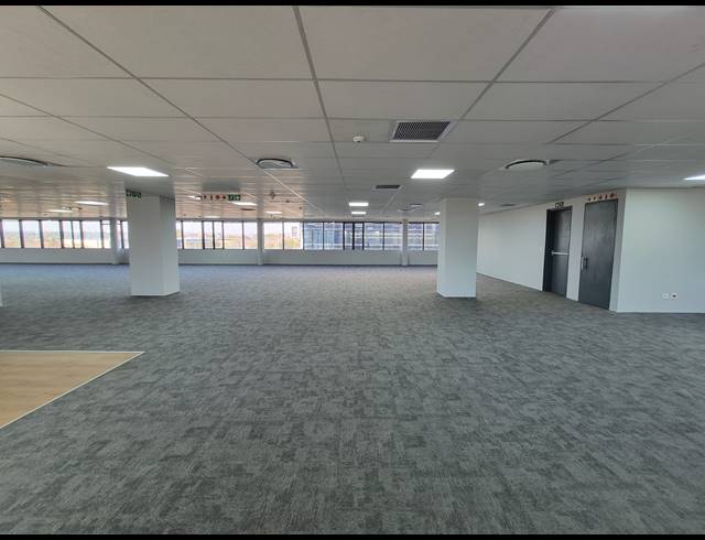 781M² OFFICE TO LET IN WOODMEAD